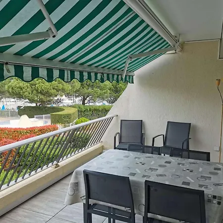 Apartment Bel 2 Pieces Pour 4 Personnes Avec Parking A Port Camargue - Fr-1-731-138